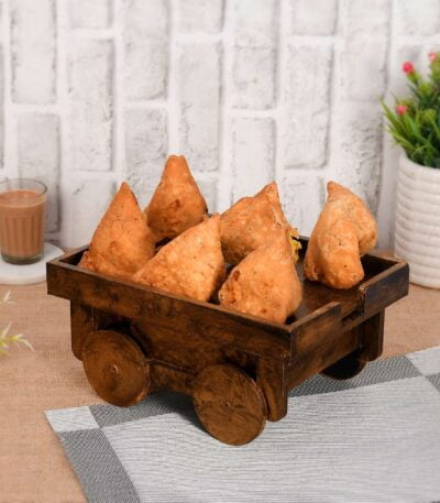 Wooden samosa tray